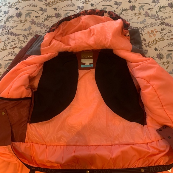 Women’s ski jacket - Picture 3 of 3